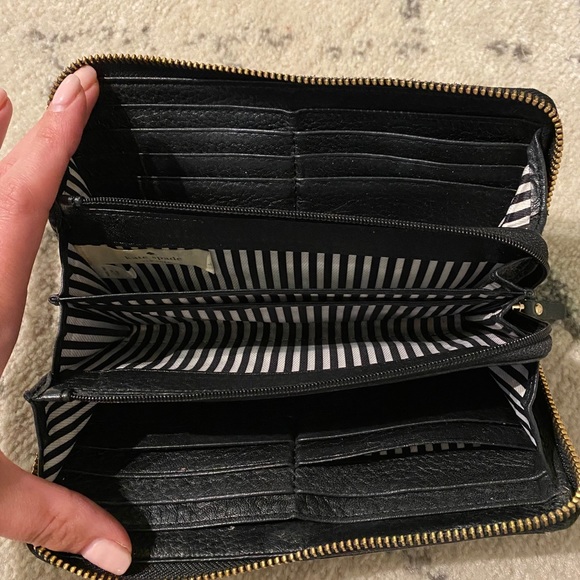 Kate Spade Black Leather Zipper Wallet - Picture 3 of 6